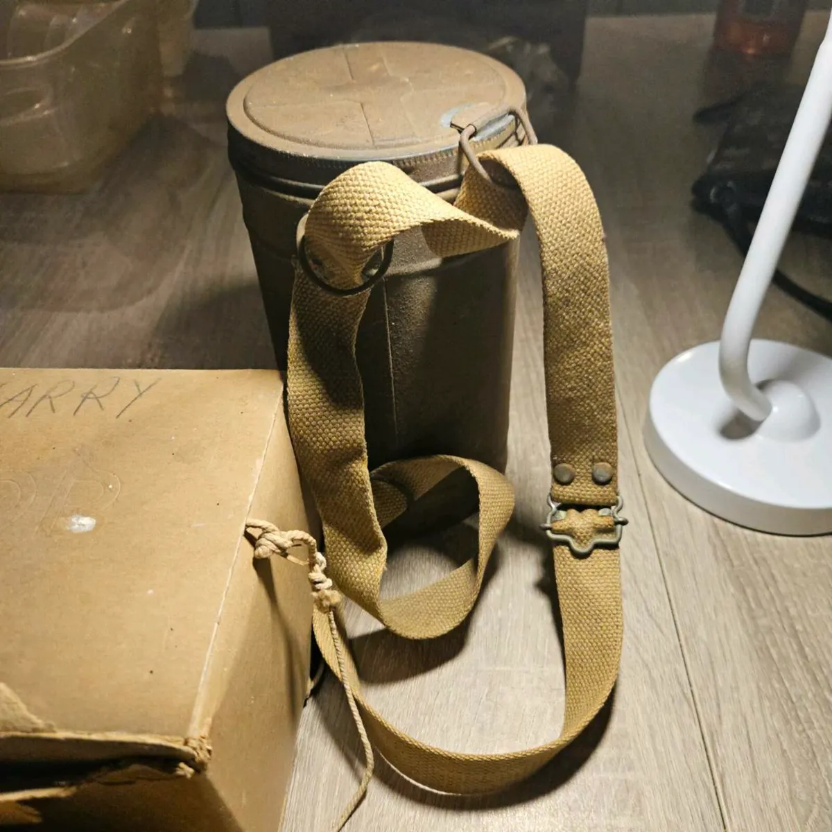 World War 2 gas masks and cannister - Image 3