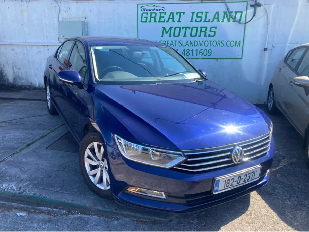 Volkswagen Passat 1.6 - Image 1