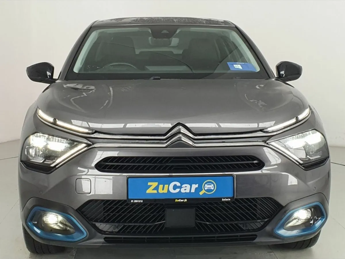 Citroen e-C4 X #65 E-C4 X Shine  Shine  136 Electr - Image 3