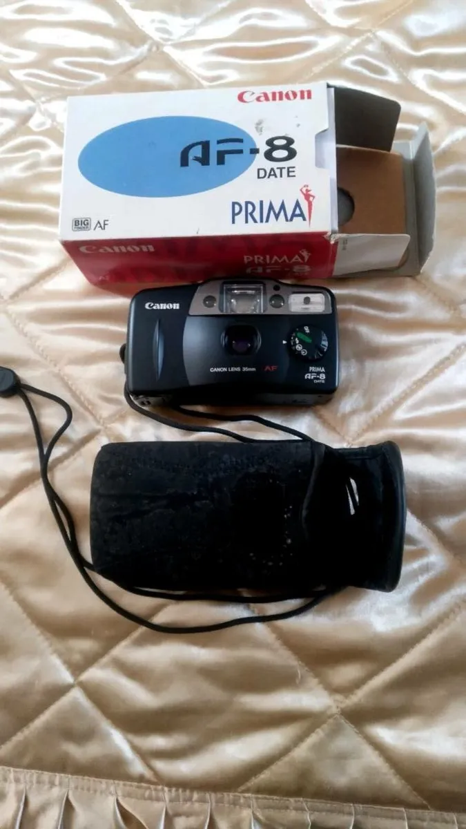 1990's Canon Af-8 date 35mm Camera - Image 2