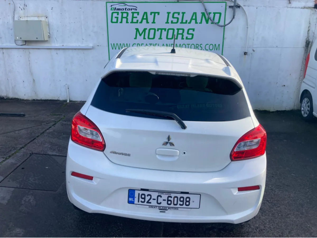 Mitsubishi Mirage 1.2 - Image 4