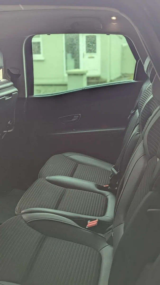 Renault Scenic 2018 - Image 2