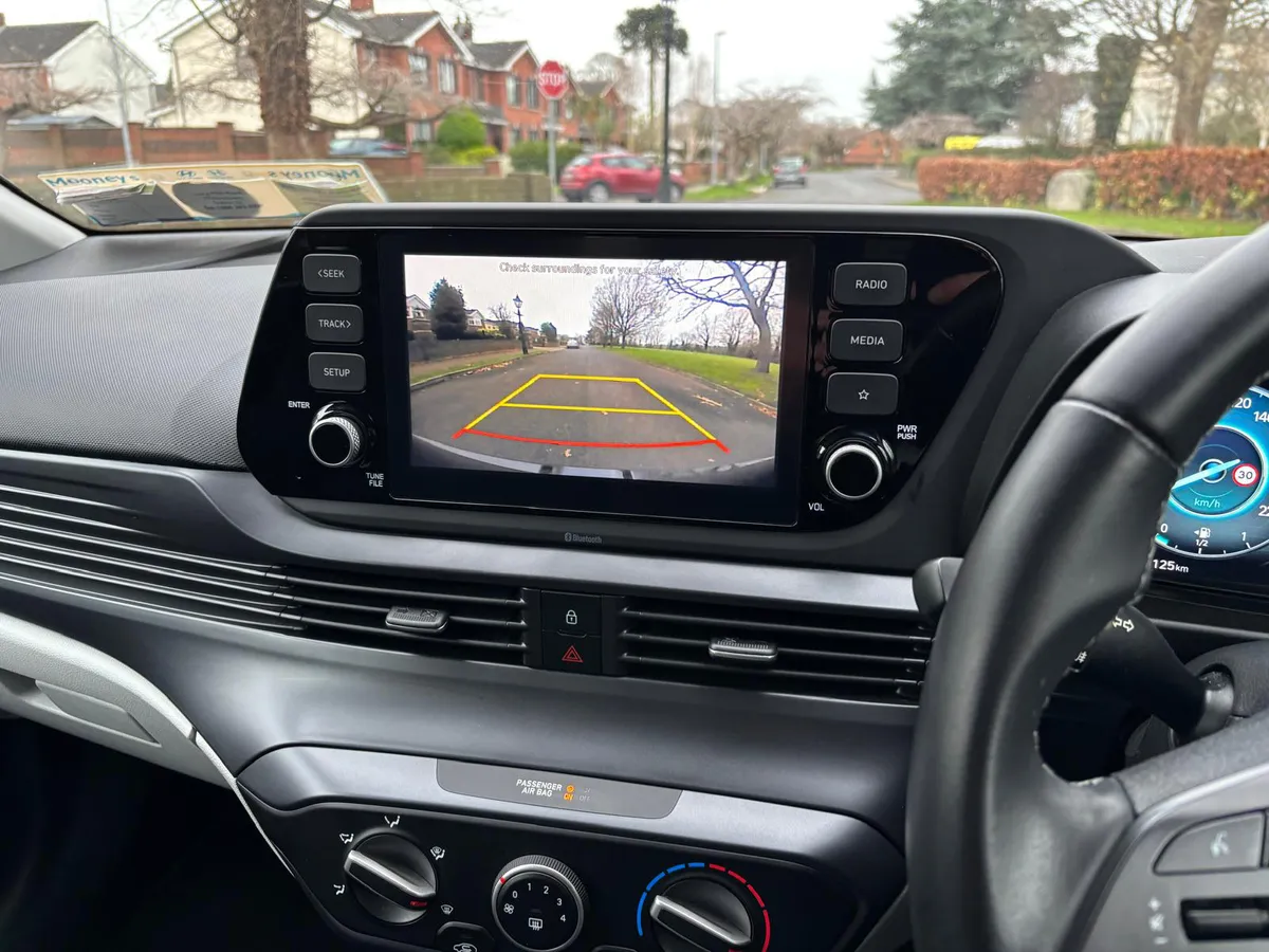 212 HYUNDAI i20 AUTOMATIC ONLY 18K MILES NCT 07/27 - Image 4