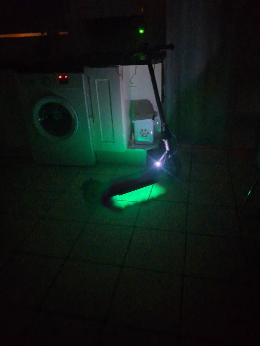 Electric scooter - Image 1