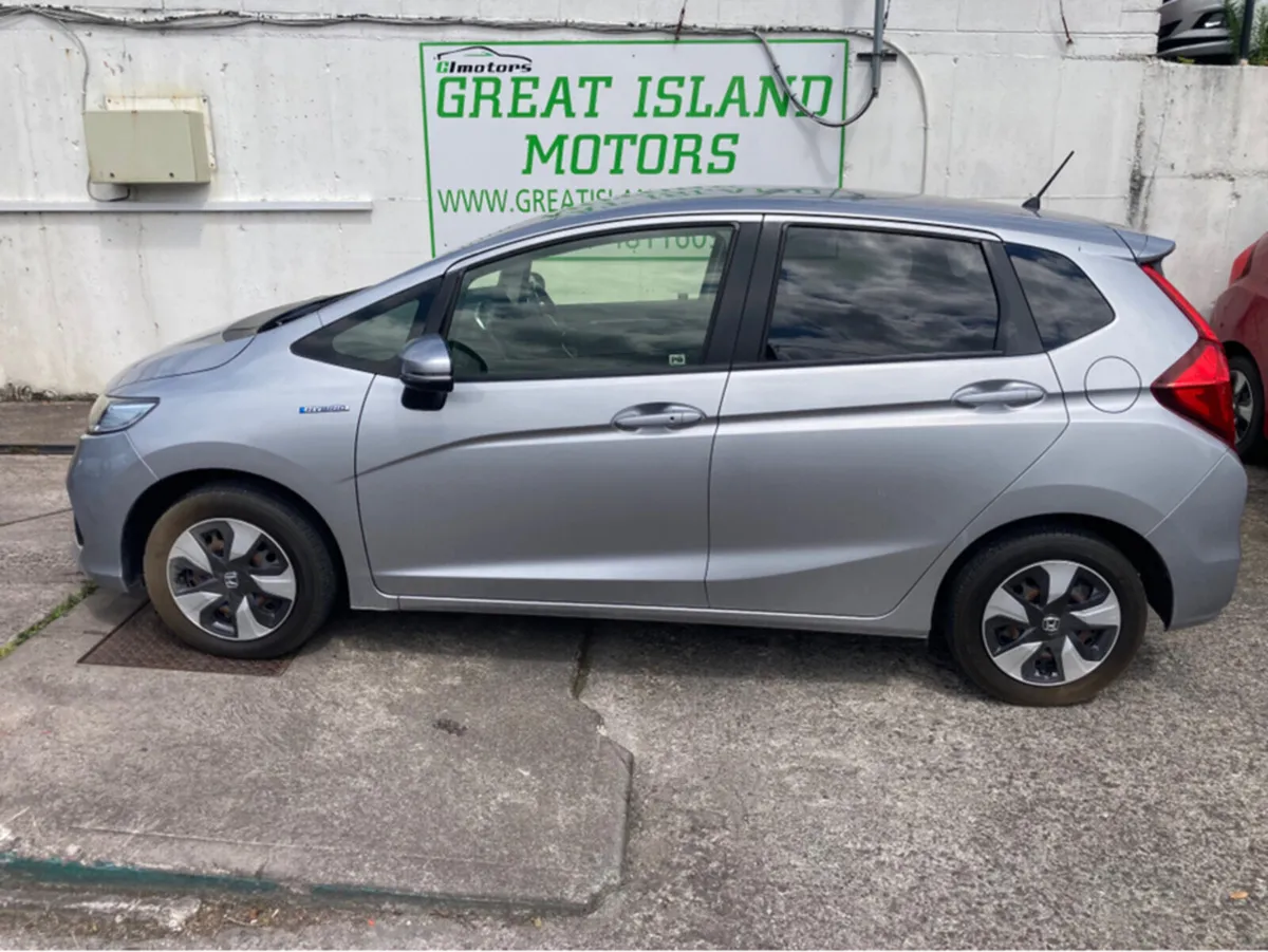 Honda Fit 1.5 - Image 2