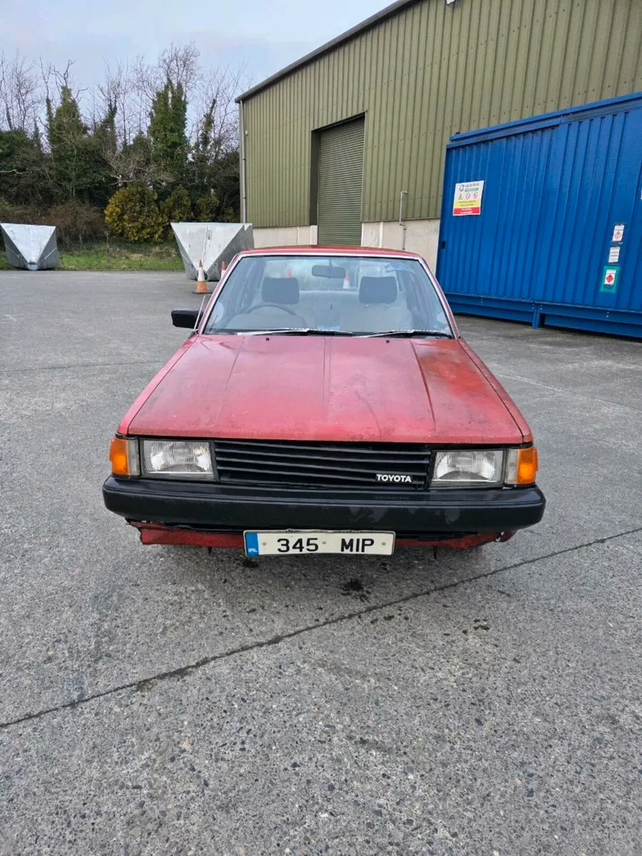 Toyota carina TA60 1.8Dsl 1983 On Hold - Image 2