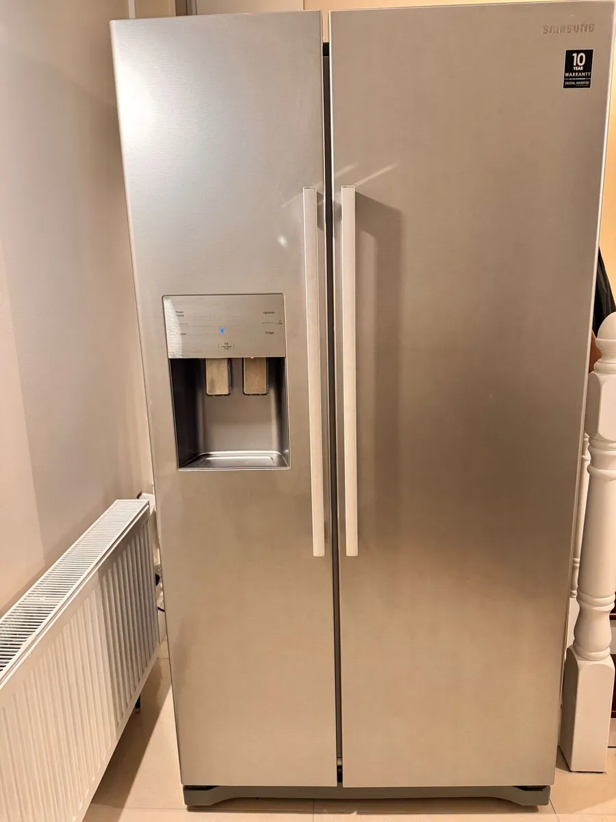 Samsung American Fridge Freezer - Image 1