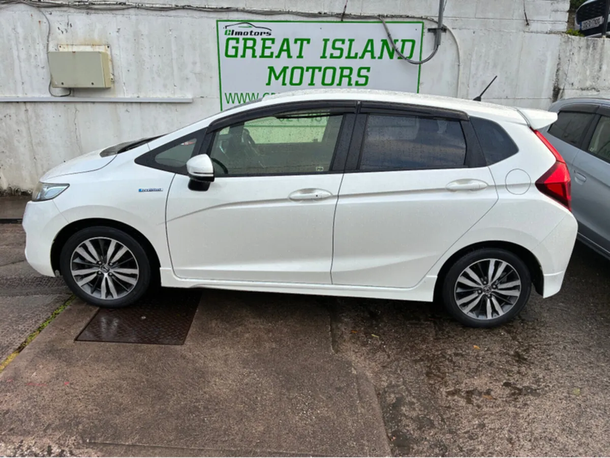Honda Fit 1.5 - Image 2