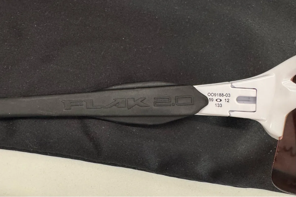 Oakley Flax2.0 SunGlasses - Image 2