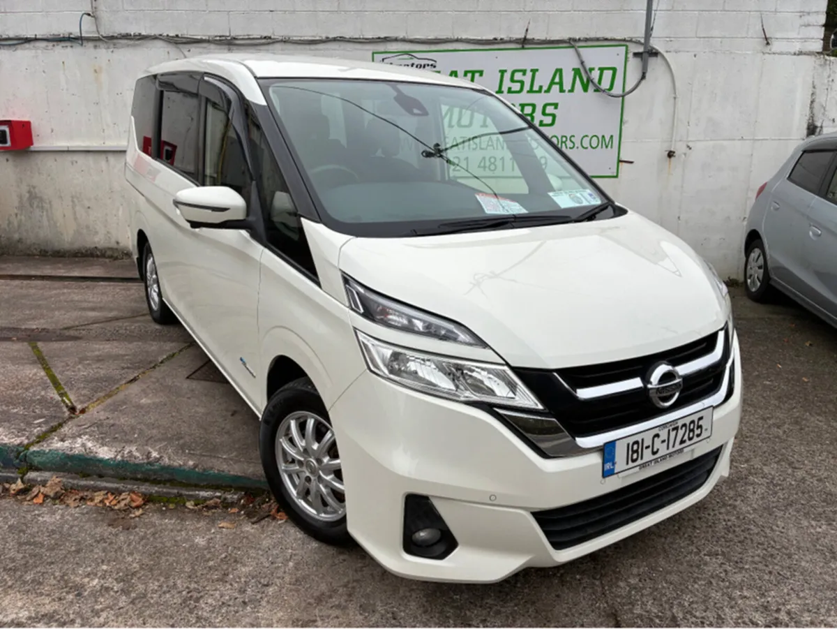 Nissan Serena 2.0 - Image 1