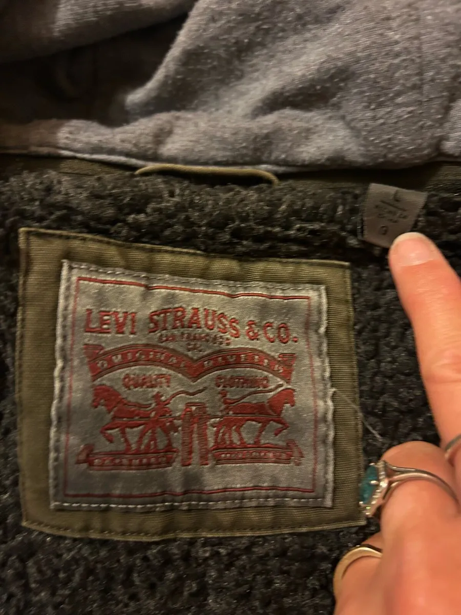 Levi’s hoodie denim jacket - Image 2