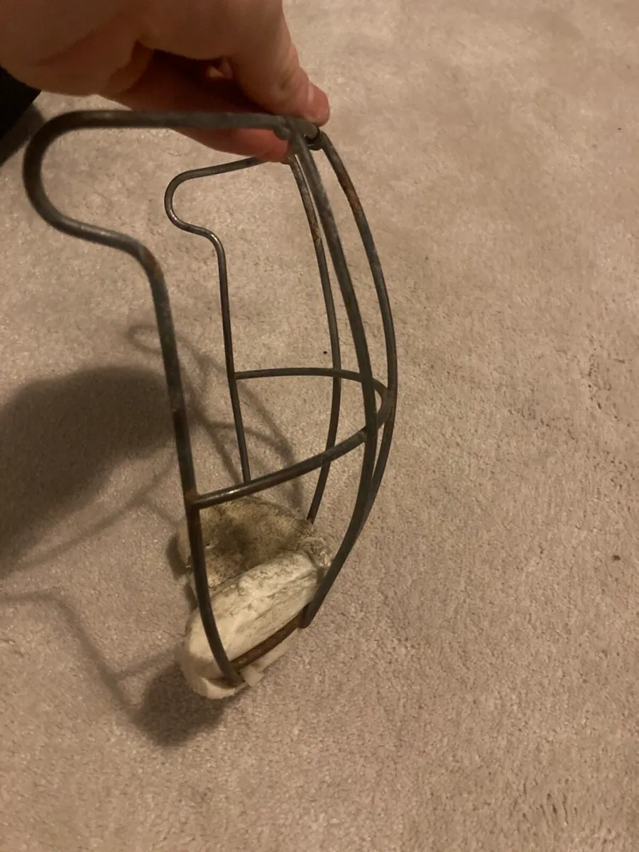 Oldstyle Kilkenny guard - Image 2