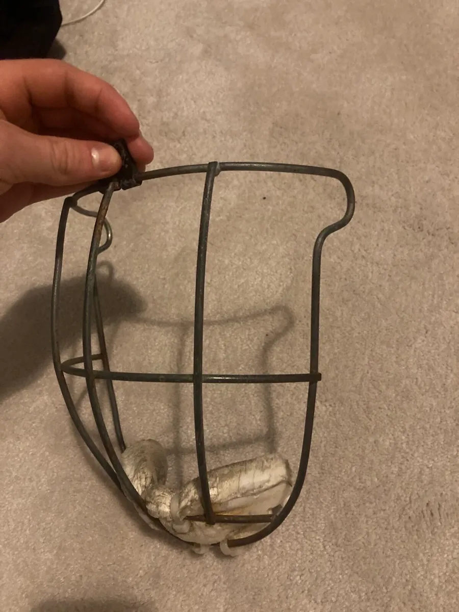 Oldstyle Kilkenny guard - Image 3