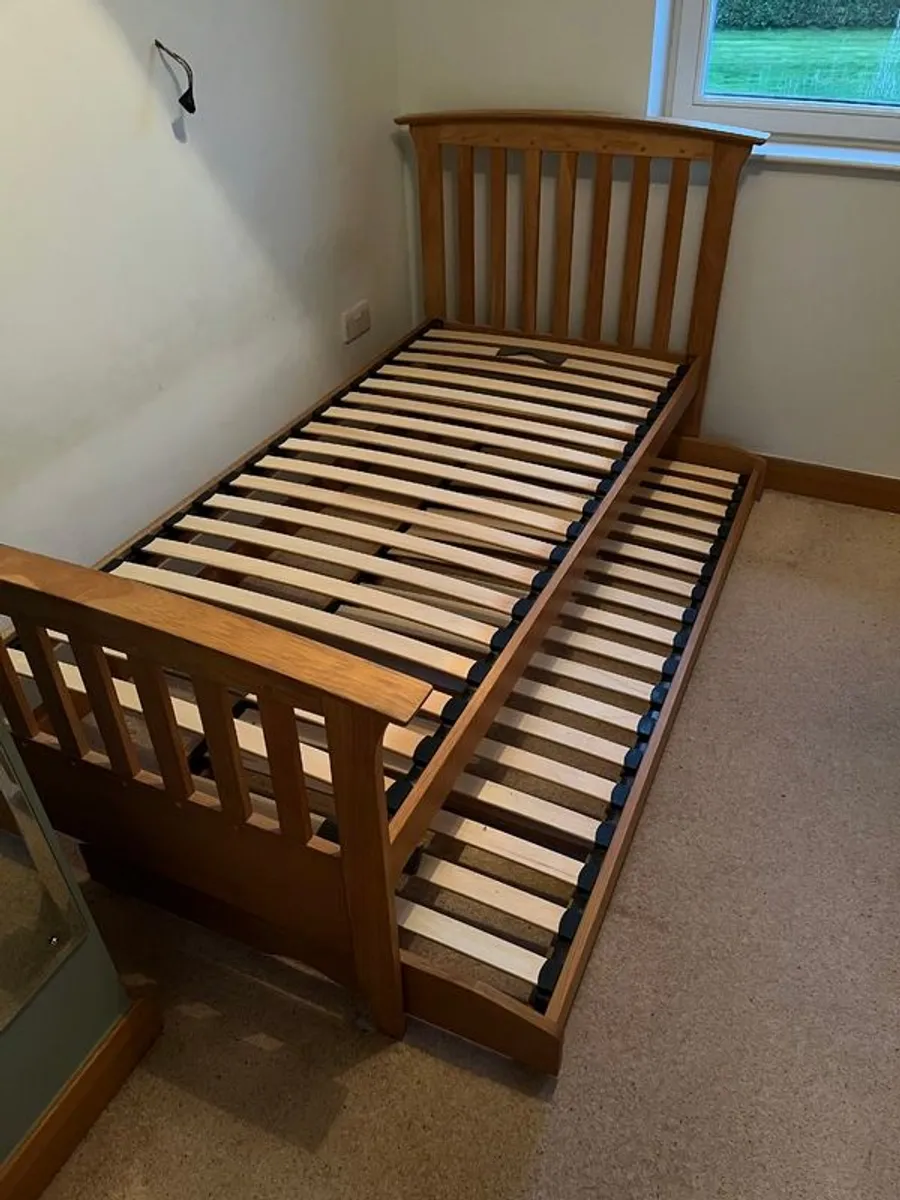 2(or 3!) Wooden Framed Single Beds + 2 mattresses - Image 3