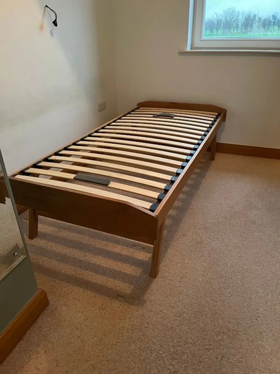 2(or 3!) Wooden Framed Single Beds + 2 mattresses - Image 4