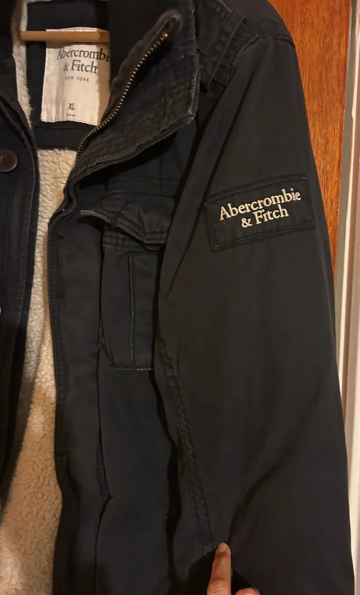 Abercrombie & fiitch men’s jacket - Image 3