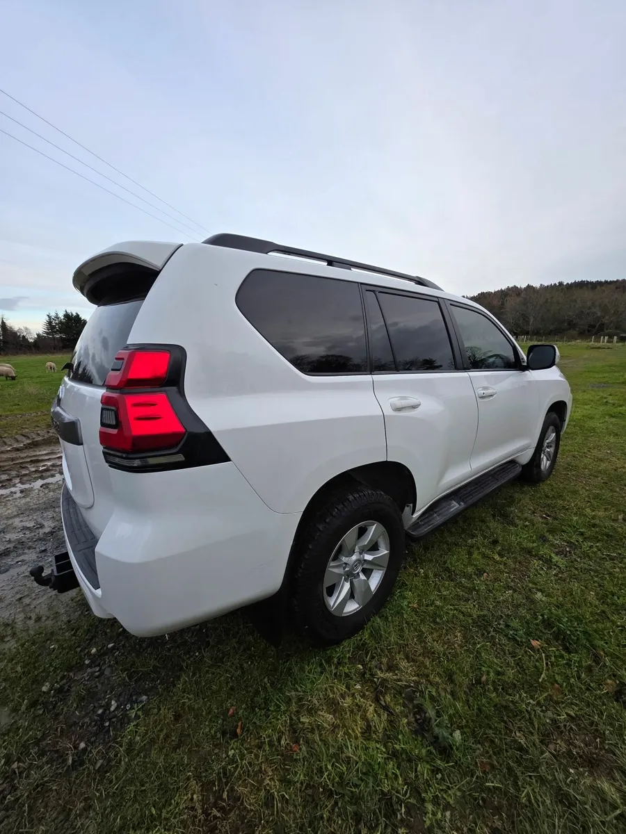 Toyota Land Cruiser 2021 - Image 3