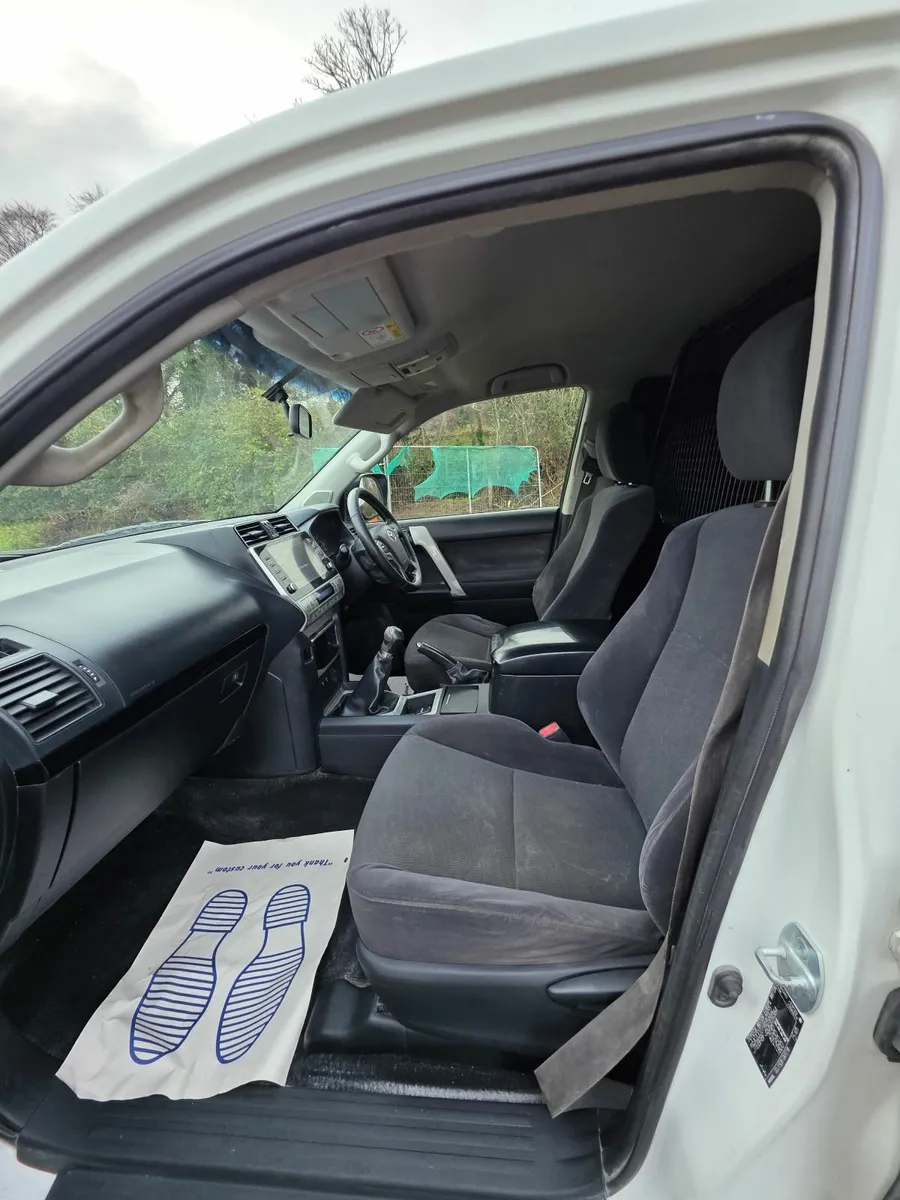 Toyota Land Cruiser 2021 - Image 4