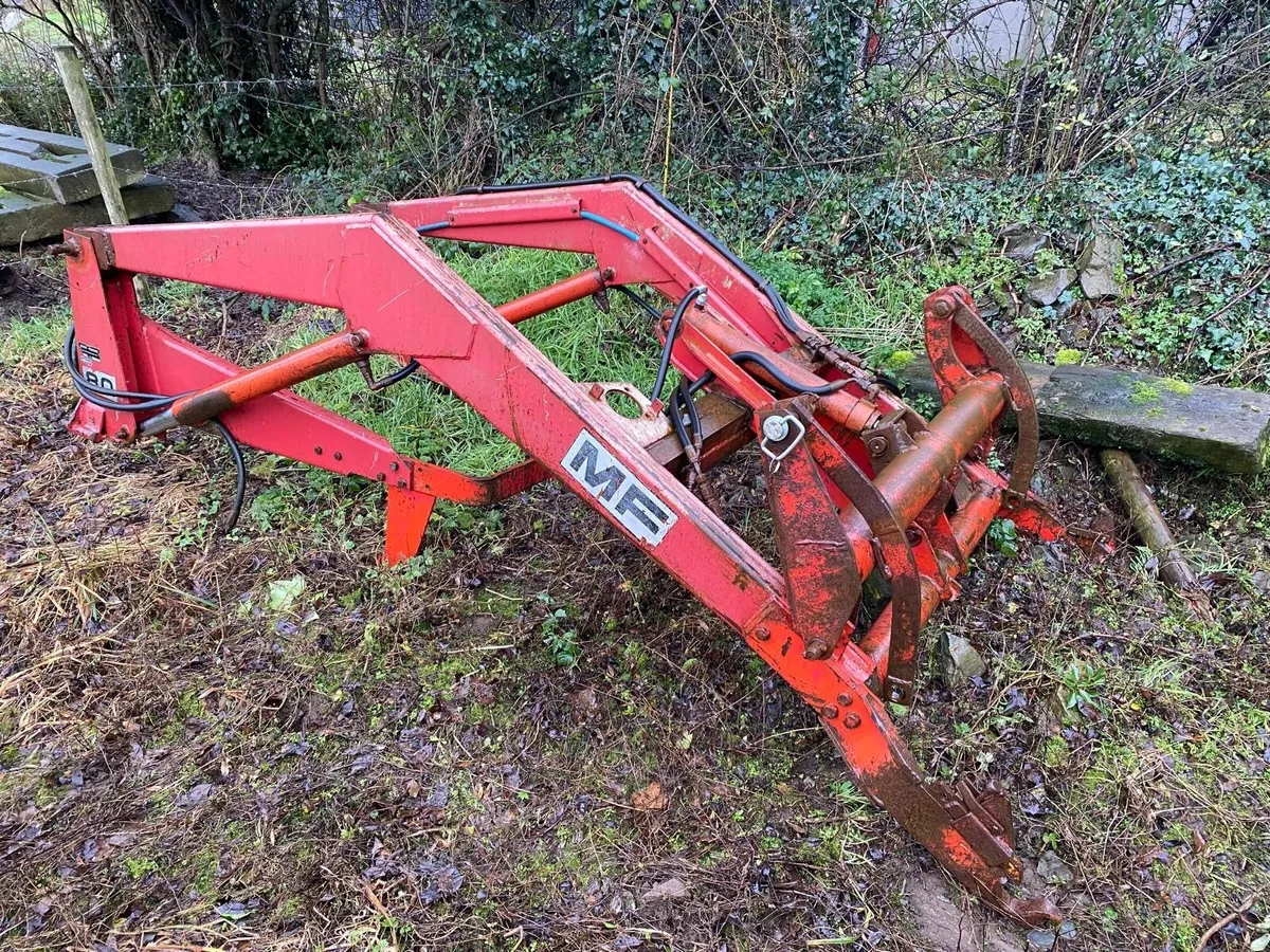 Front Loader for MF 290 - Image 3