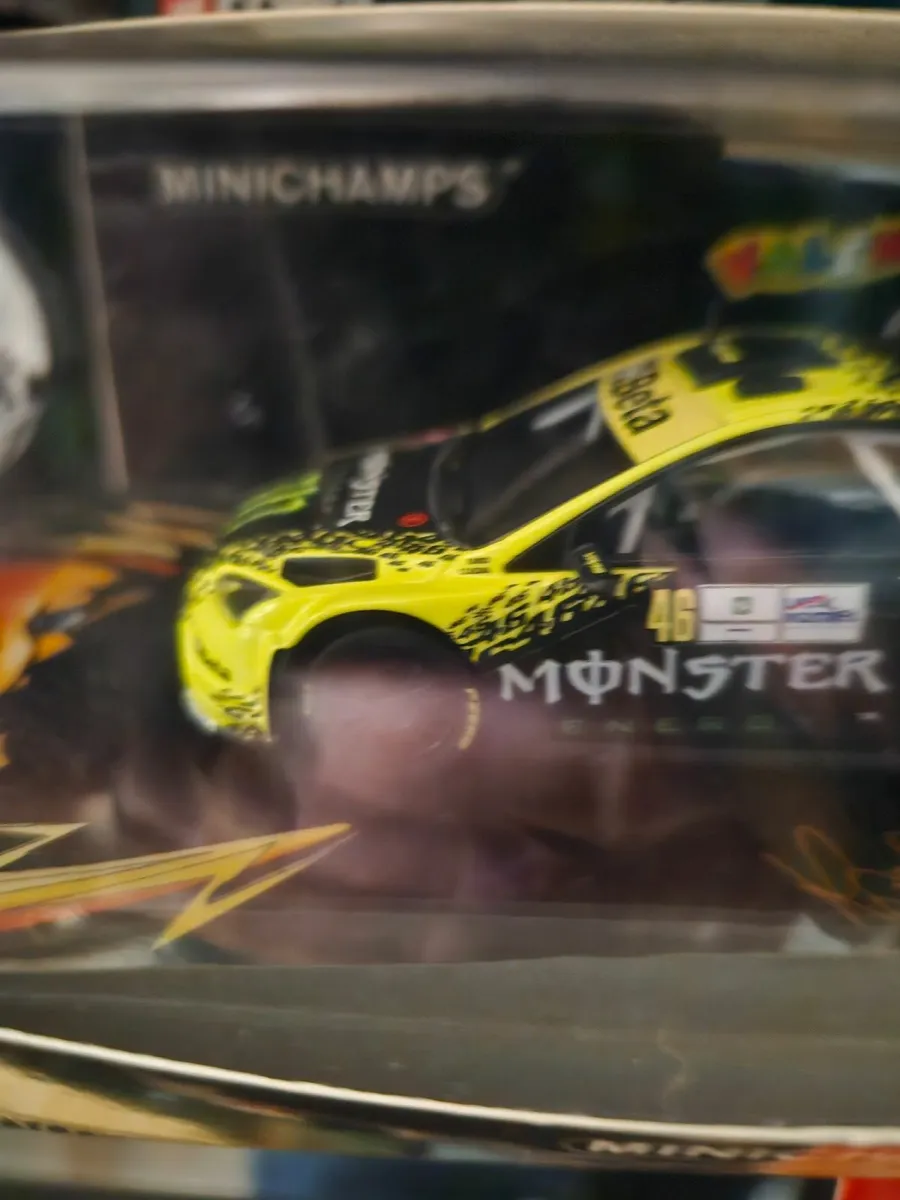 Corgi Minichamps Ford Focus Rally - Image 2