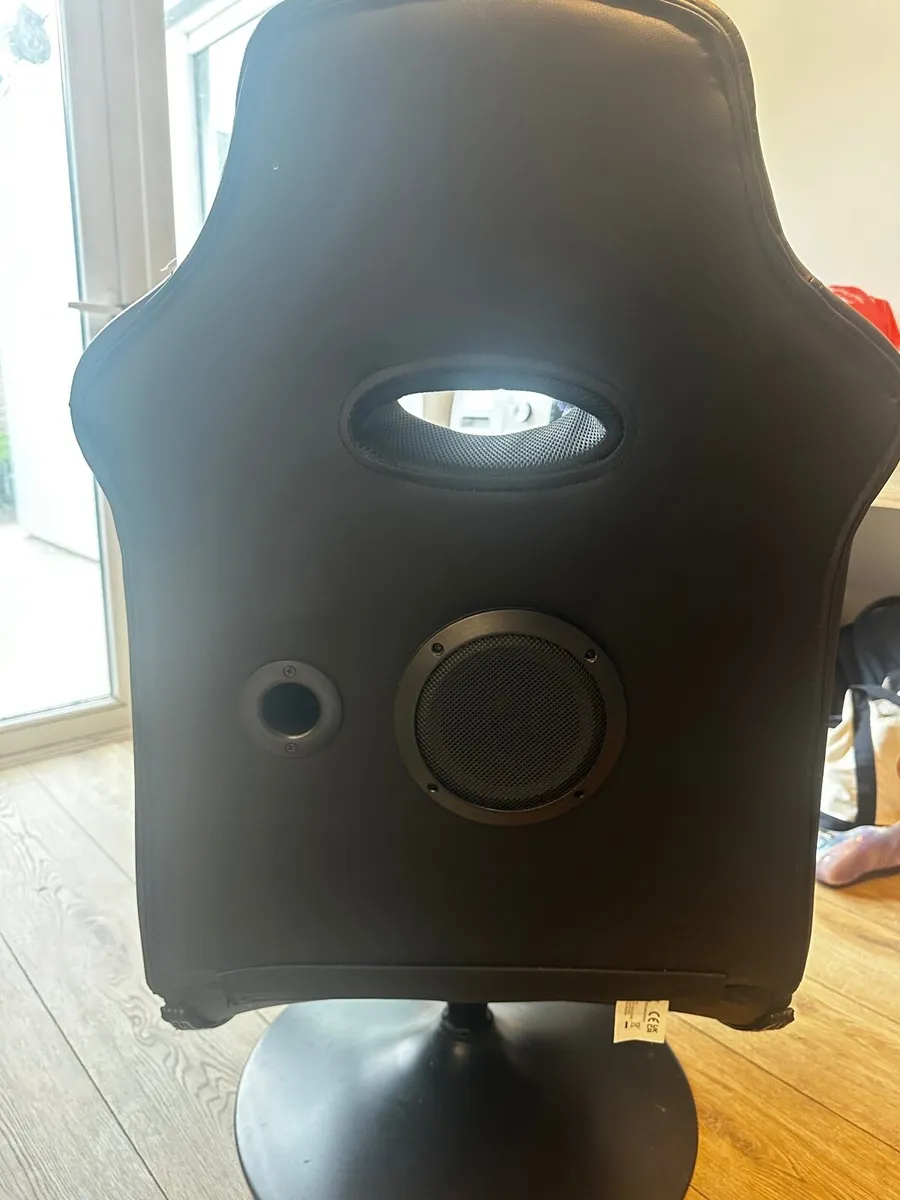 Gaming Chair - Image 2