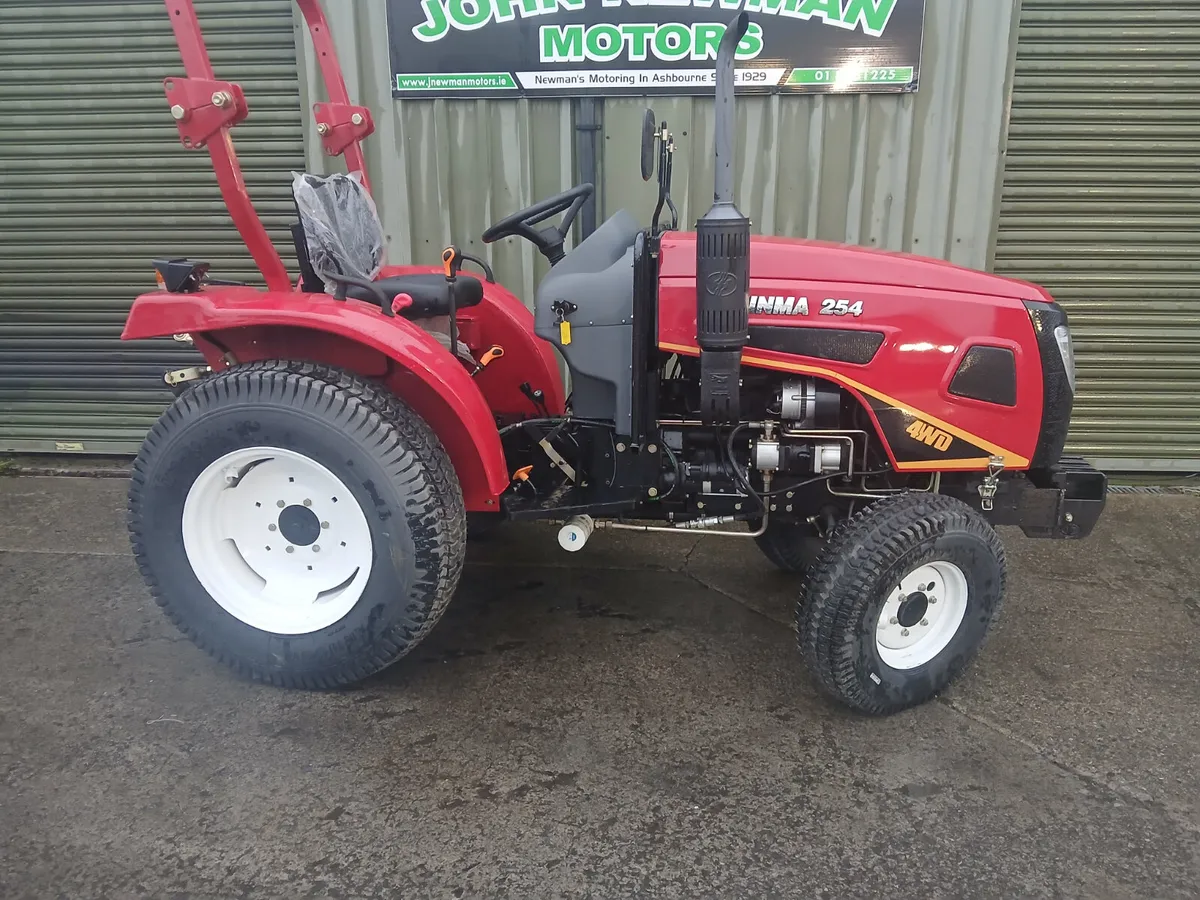 Farm machinery - Image 1