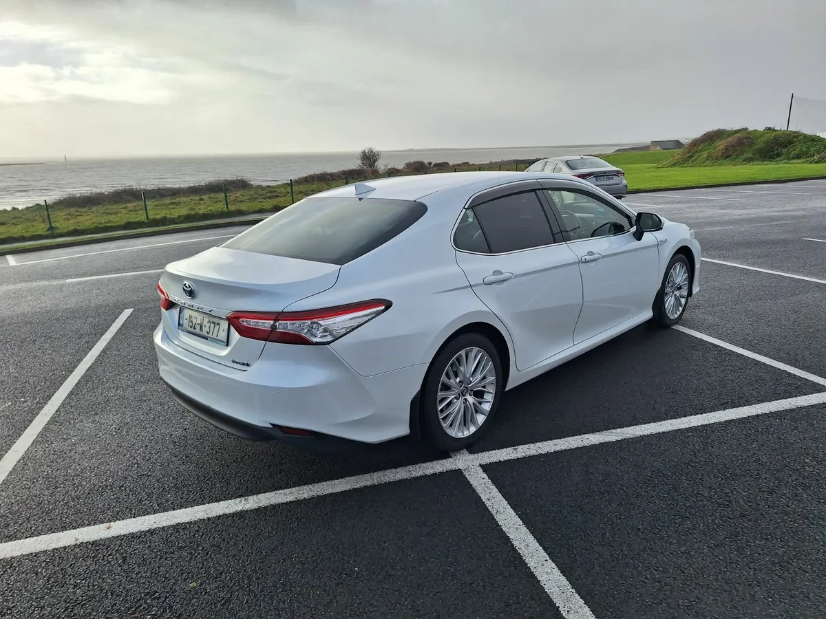 Toyota Camry 2019 - Image 1
