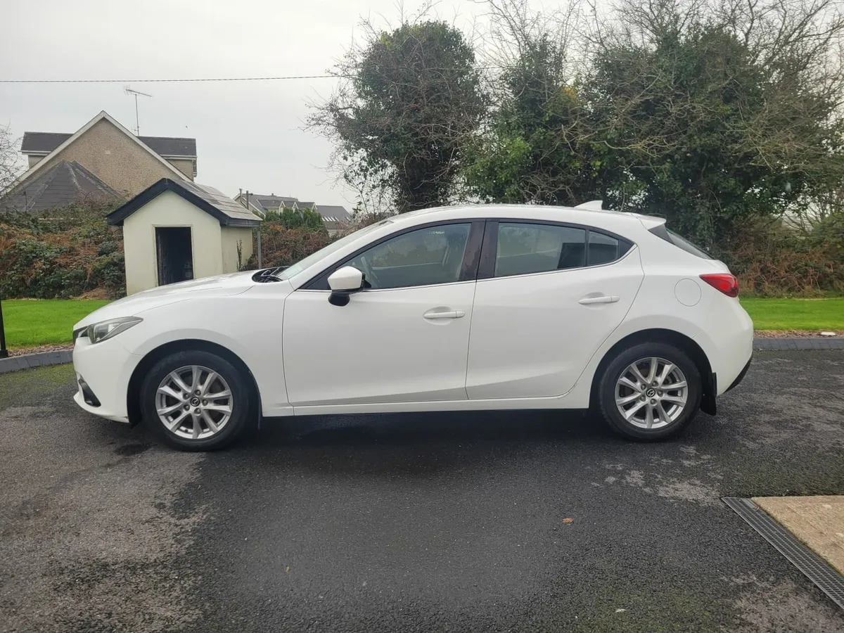 2016 MAZDA 3 - Image 2