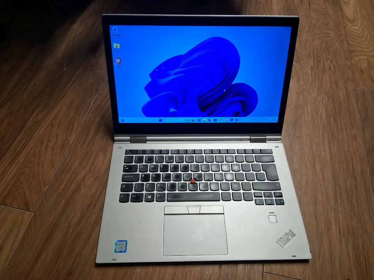 Lenovo yoga x1 - Image 1