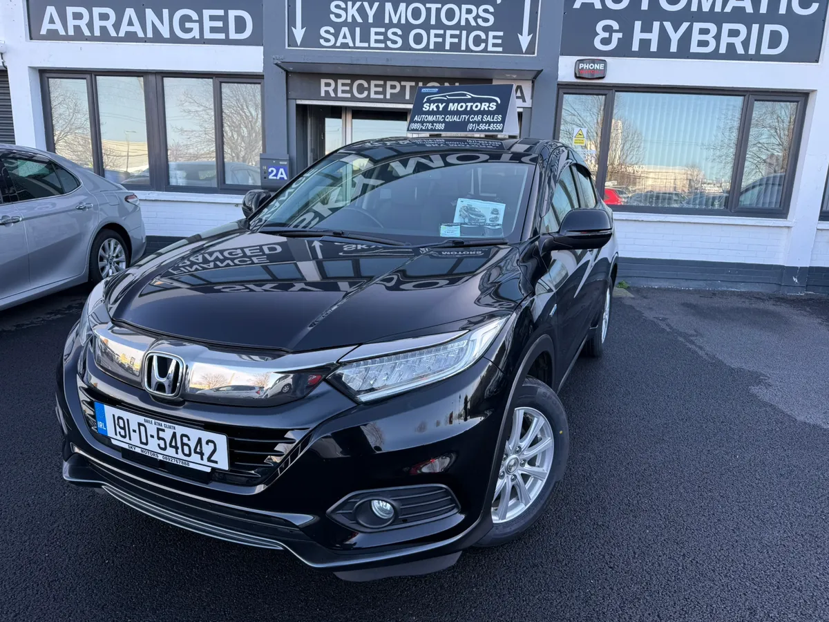 2019 Honda Vezel 1.5 Hybrid Auto, CAR Play - Image 1