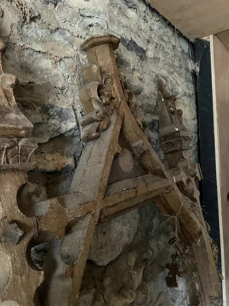 Station of the cross - Image 3