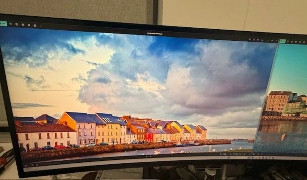 Dell UltraSharp 49 Curved USB-C Hub Monitor - U492 - Image 2