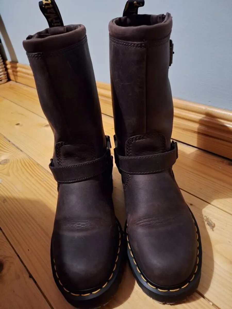 Dr Martens Anistone Hi Boots - Image 2