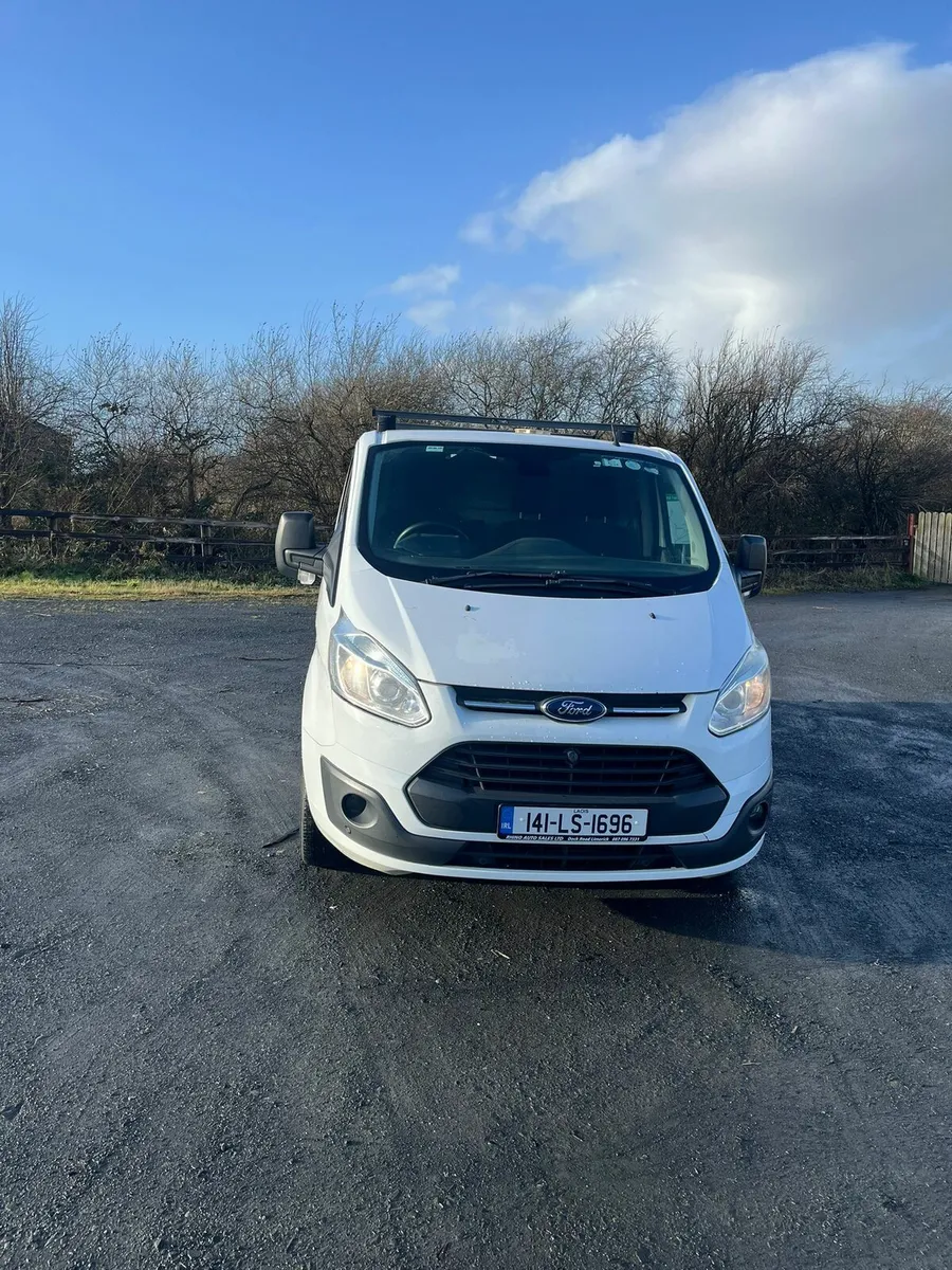 Transit van - Image 2