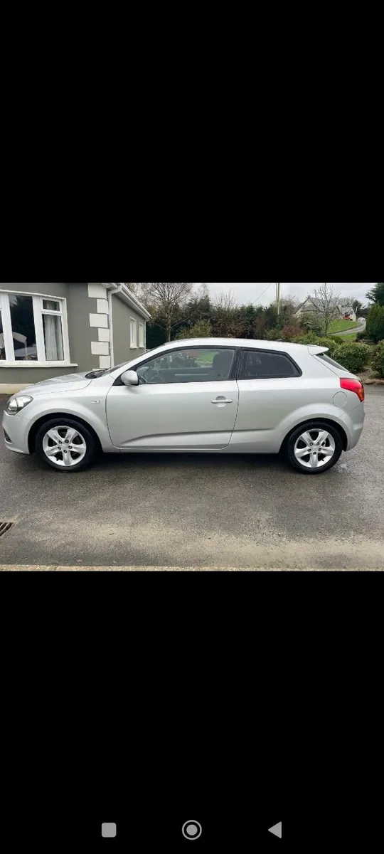 Kia Ceed 2013 - Image 4