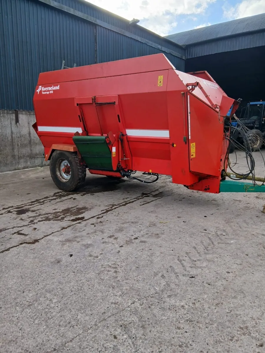 Kverneland 612 diet feeder - Image 1