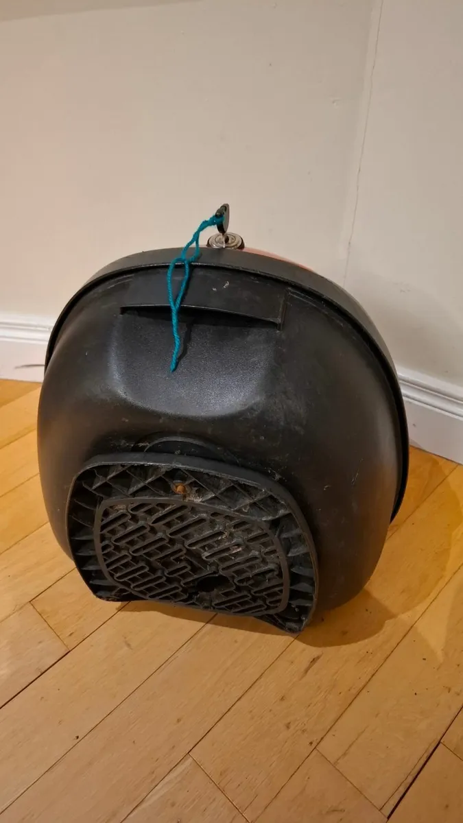 Motorbike Topbox - Image 3