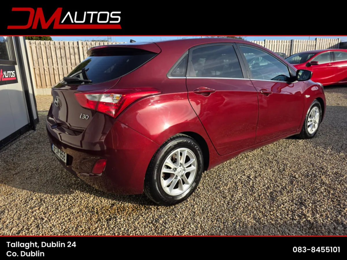 Hyundai i30 SE BLUE DRIVE 110PS 5DR - Image 3