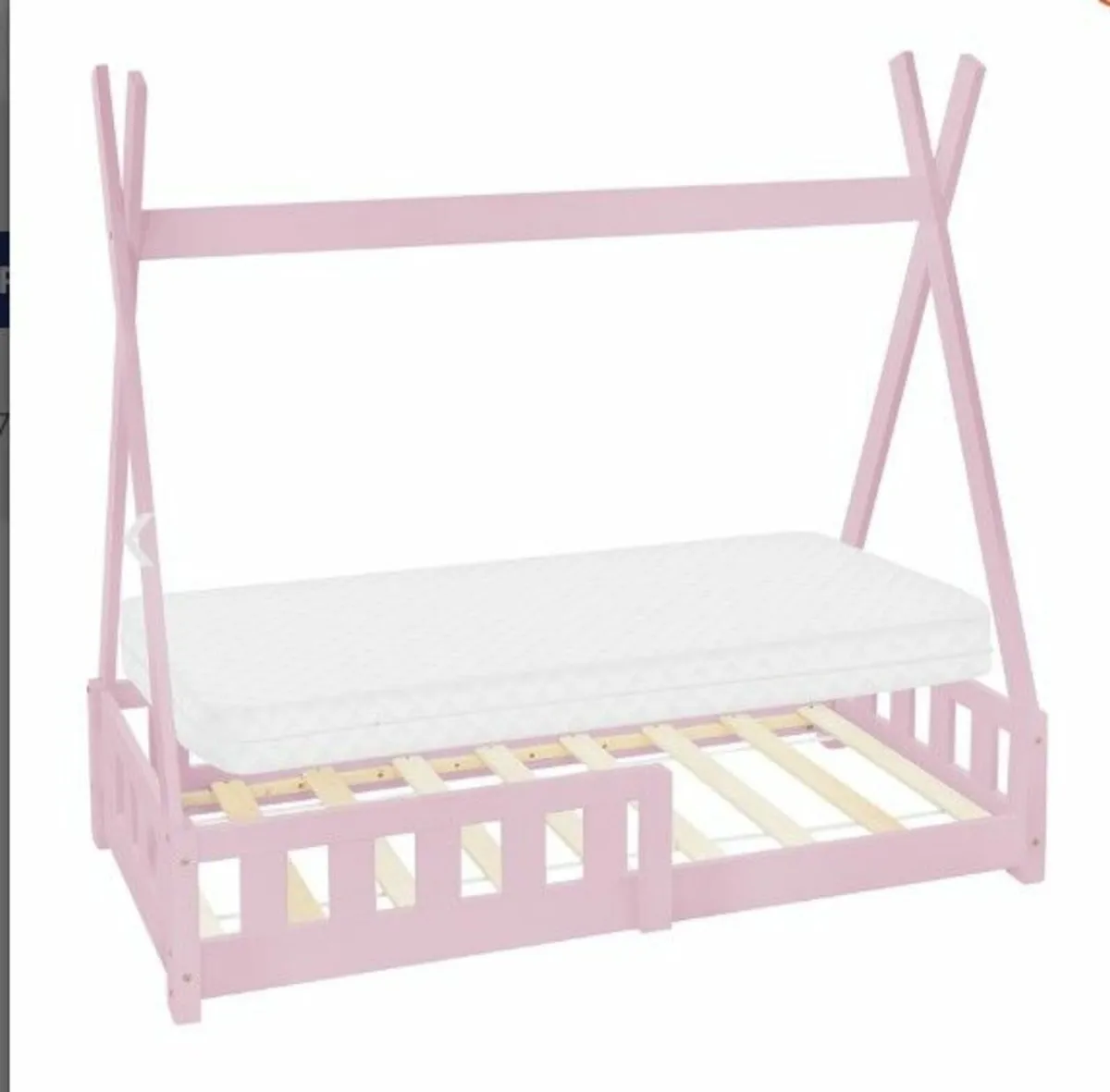 Kid's Tipi bed with mattress - Image 2