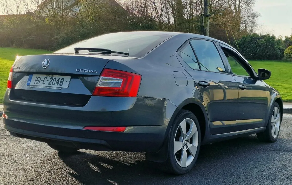 Skoda Octavia 1.6 TDI 2015 €4950€ - Image 4