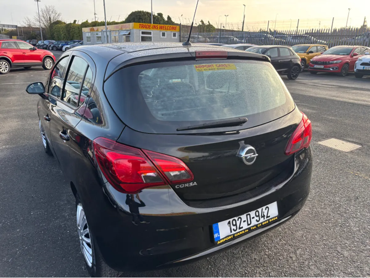 Opel Corsa CORSA-E E 1.4 I 90PS 5DR AUTO Finance A - Image 3