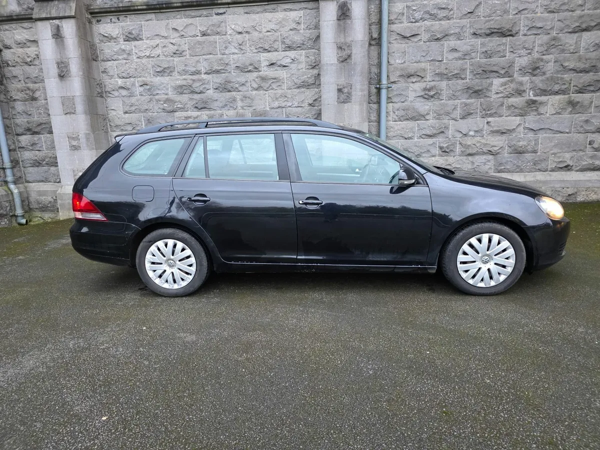 Volkswagen Golf 2012 1.6 TDI Estate - Image 4