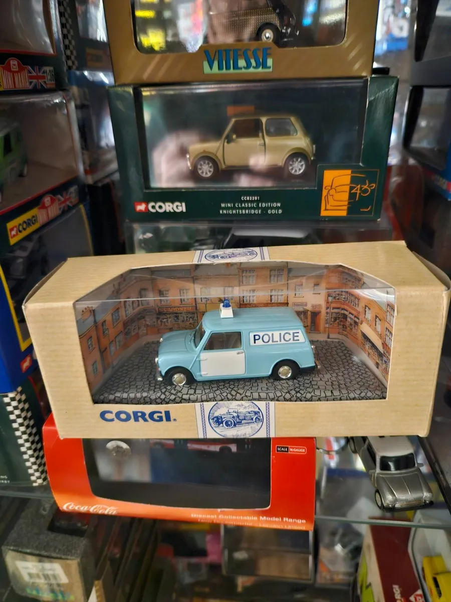 Corgi Mini