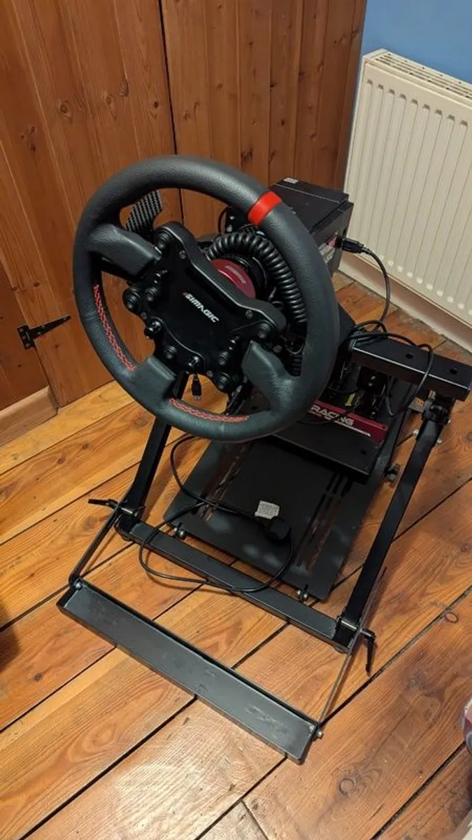 Simagic Sim Rig - Image 1