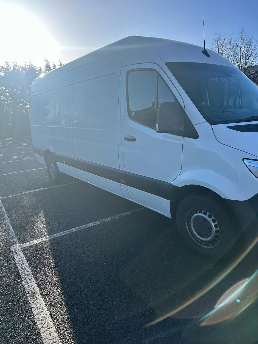 Mercedes Benz Sprinter 314 - Image 2