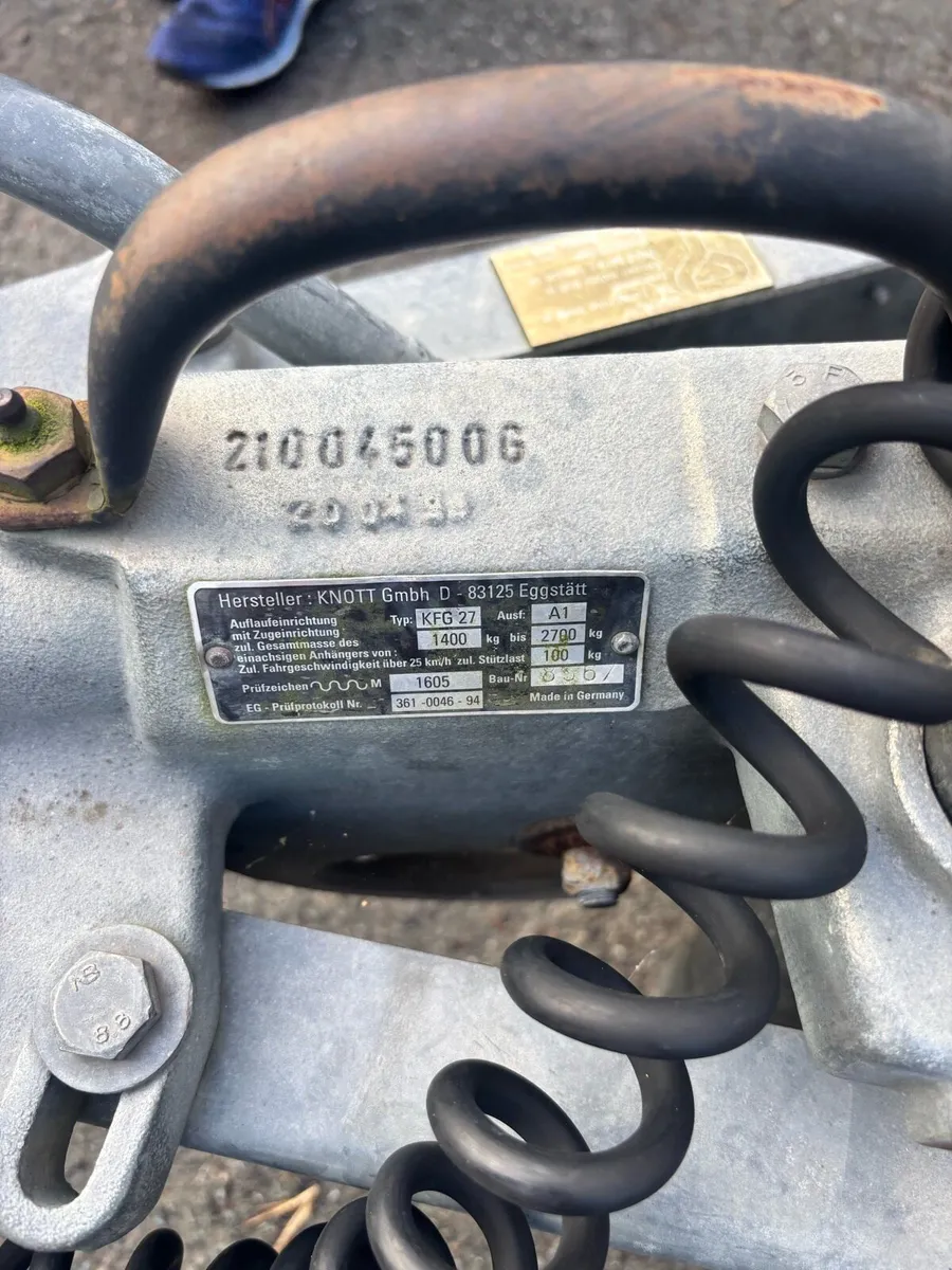 Horse box trailer - Image 2