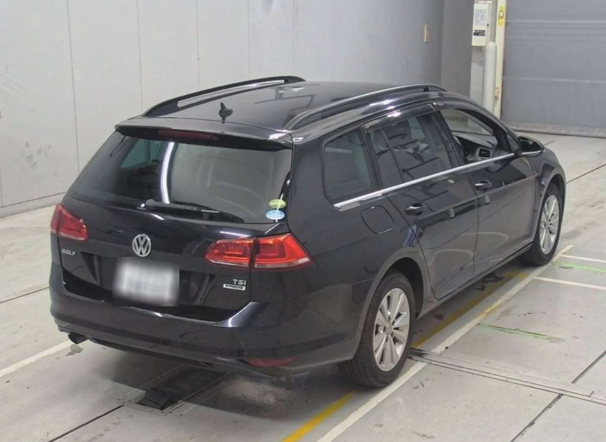 2015 (152) VW Golf Estate - 1.2 Petrol + Automatic - Image 3