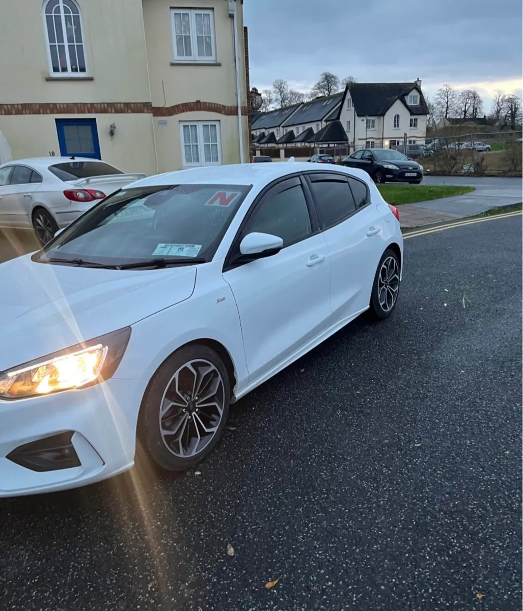 2019 Ford focus ST line immaculate condition - Image 2