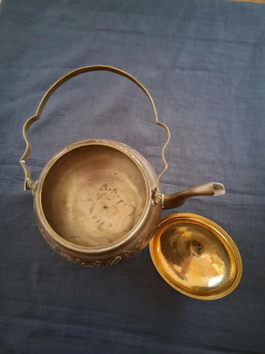 Brass Teapot/Kettle - Image 3