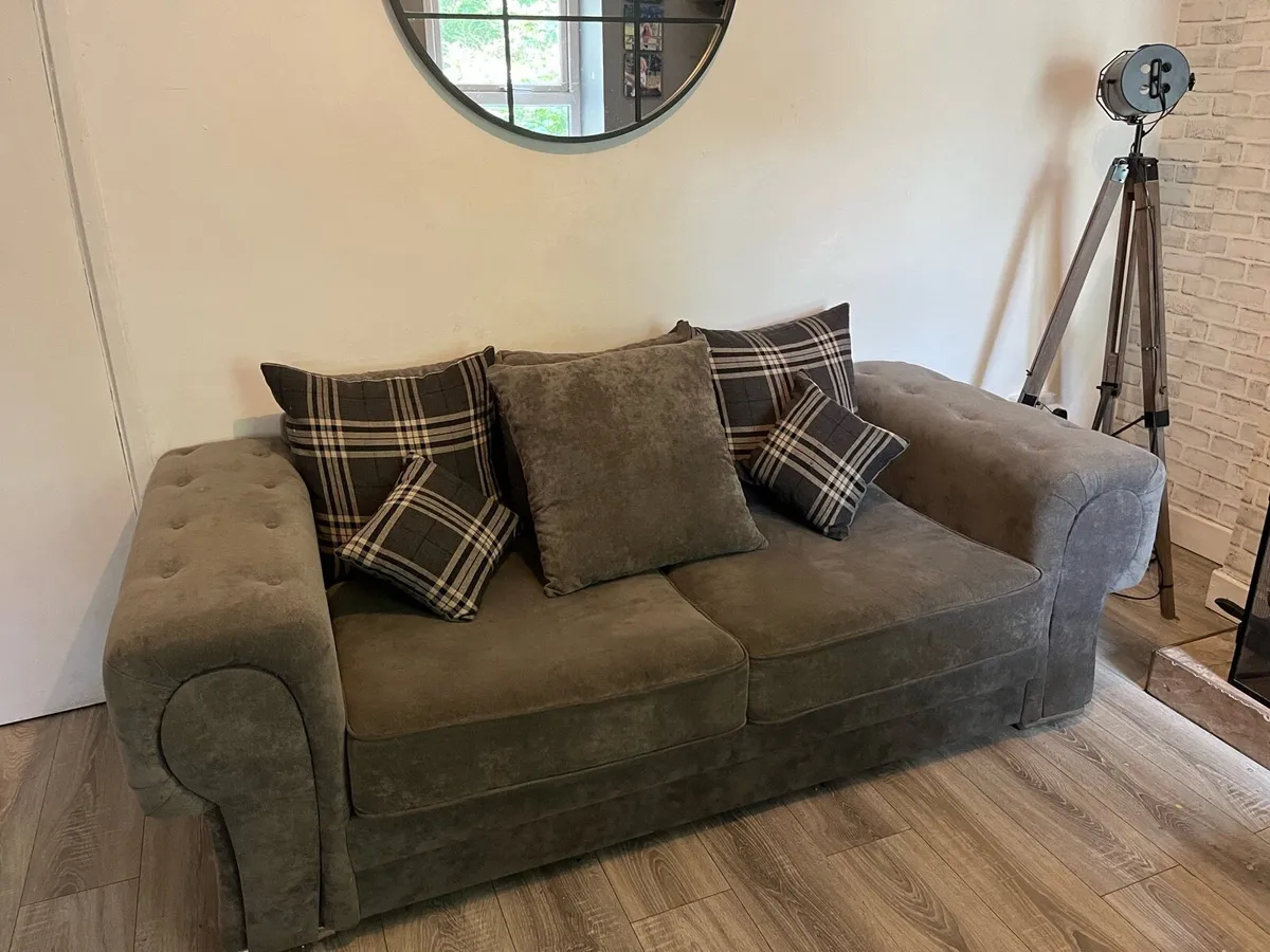 3 & 2 Seater Sofa - Image 2